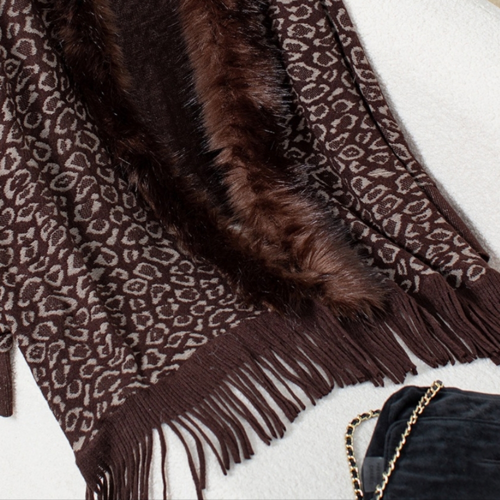 Plush Faux Fur Leopard Retro Fringe Boho Oversized Poncho Knit Cardigan Jacket - Picture 7 of 16